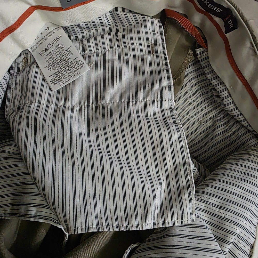 Dockers Men's Khacki Classic Fit D3 Pants Size W32 L32 - Picture 7 of 8